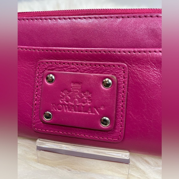 Rowallan of Scotland Sedona Raspberry Zippy Long Wallet , Soft Leather - Picture 3 of 16
